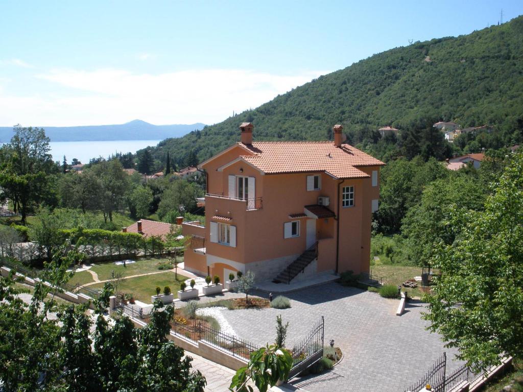Mošćenička Draga Apartments Mogorovic מראה חיצוני תמונה
